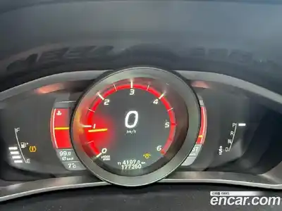 Volvo V40 2015 1.6 гидро в Москве, миниатюра 6