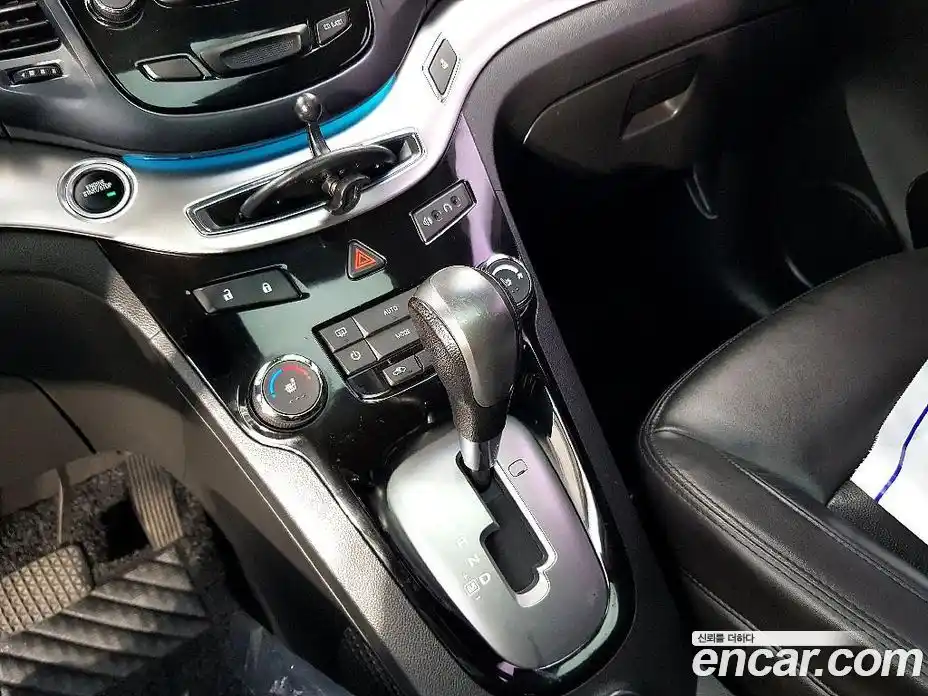 Chevrolet Orlando 2012 2.0 гидро в Москве № 105897, фото 13