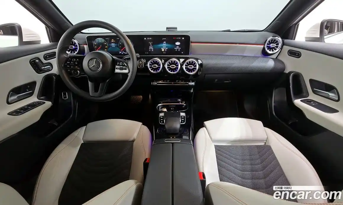 Mercedes-Benz A-Class 2020 2.0 гидро в Москве, фото 7