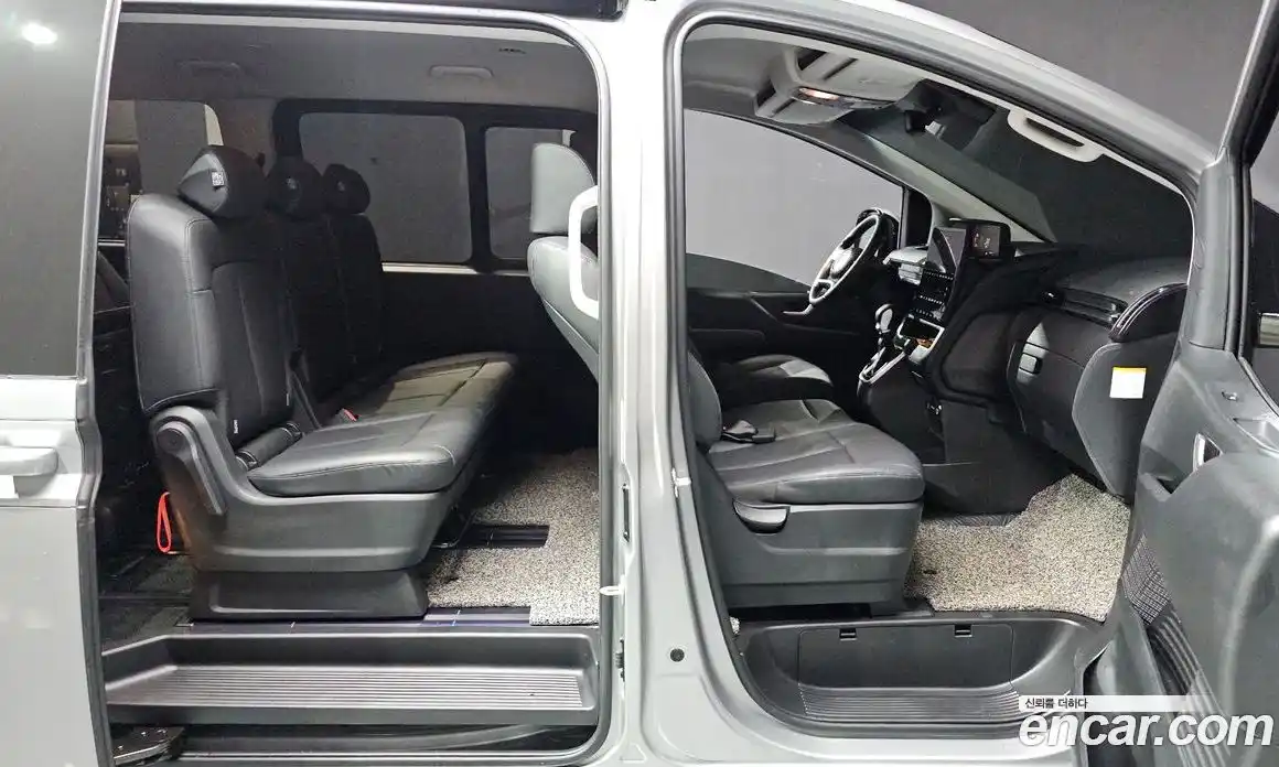 Hyundai Staria 2024 1.6 гидро в Москве, фото 19