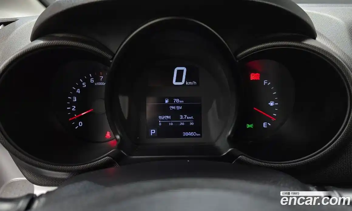 Kia Ray 2022 1.0 гидро в Москве, фото 8