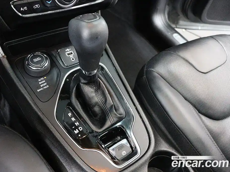Jeep Cherokee 2021 2.4 гидро в Москве № 1139291, фото 14