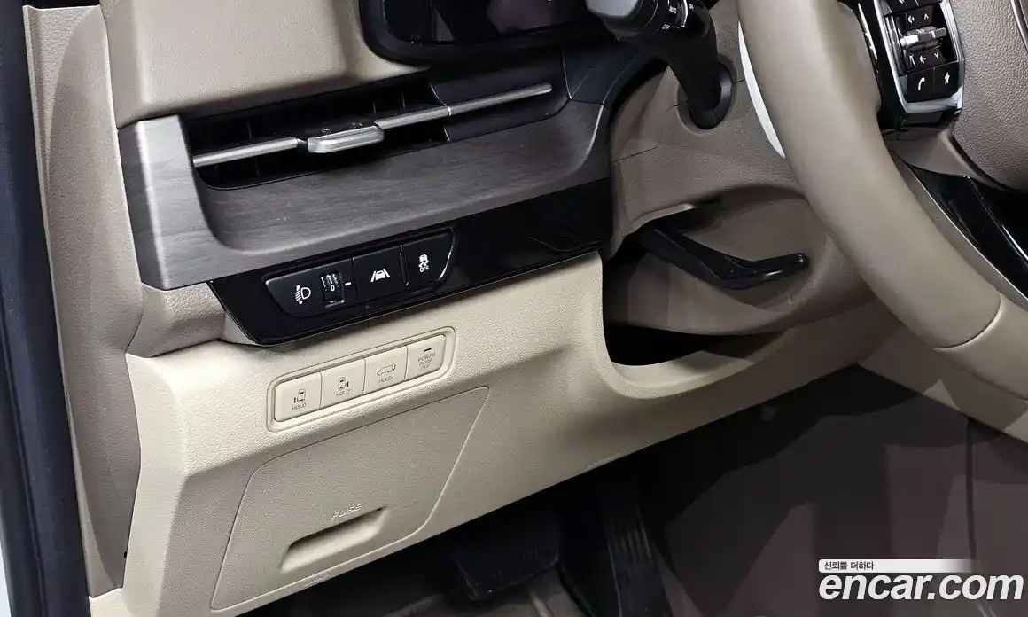 Kia Canival 2023 3.5 гидро в Москве, фото 15