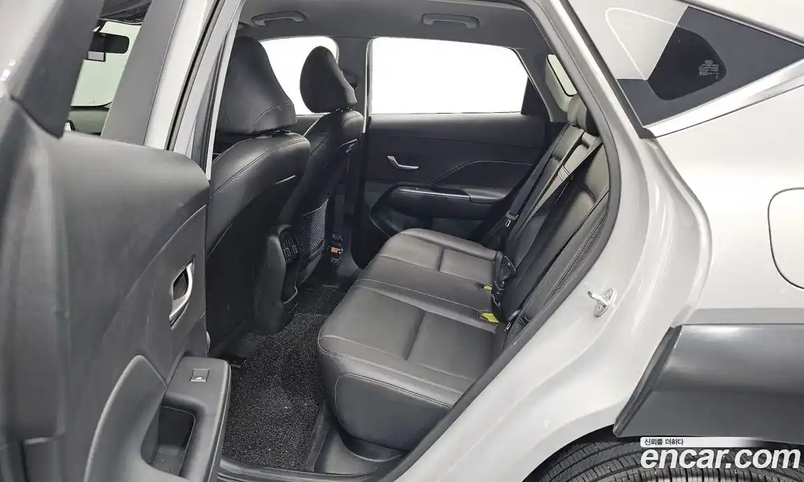 Hyundai Kona 2023 1.6 гидро в Москве, фото 11