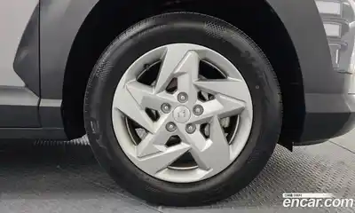 Hyundai Kona 2023 1.6 гидро в Москве, миниатюра 5
