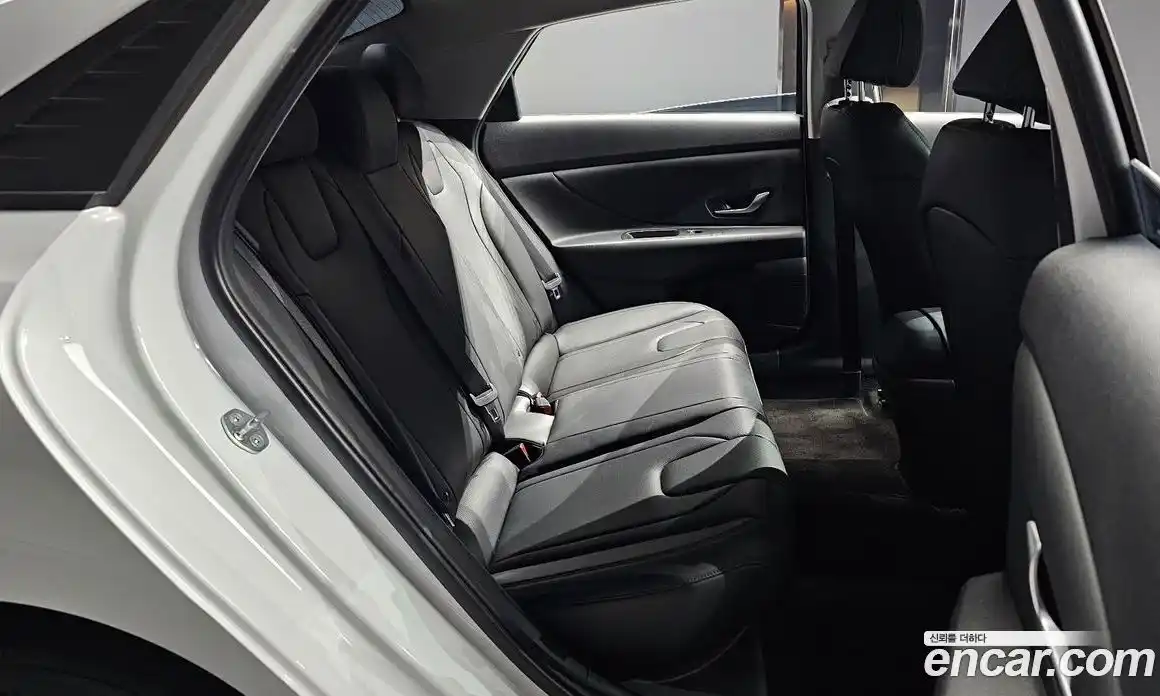 Hyundai Avante 2021 1.6 гидро в Москве № 123670, фото 12