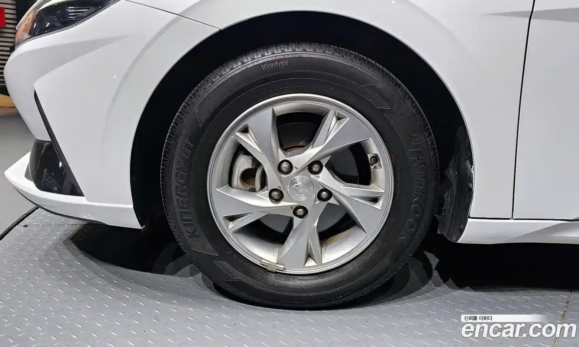 Hyundai Avante 2021 1.6 гидро в Москве № 123670, фото 5
