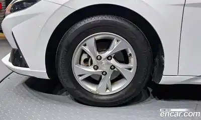 Hyundai Avante 2021 1.6 гидро в Москве № 123670, миниатюра 5