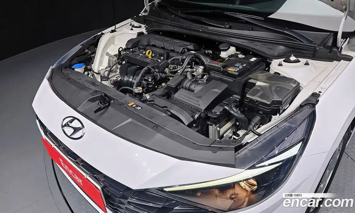 Hyundai Avante 2021 1.6 гидро в Москве № 123670, фото 6