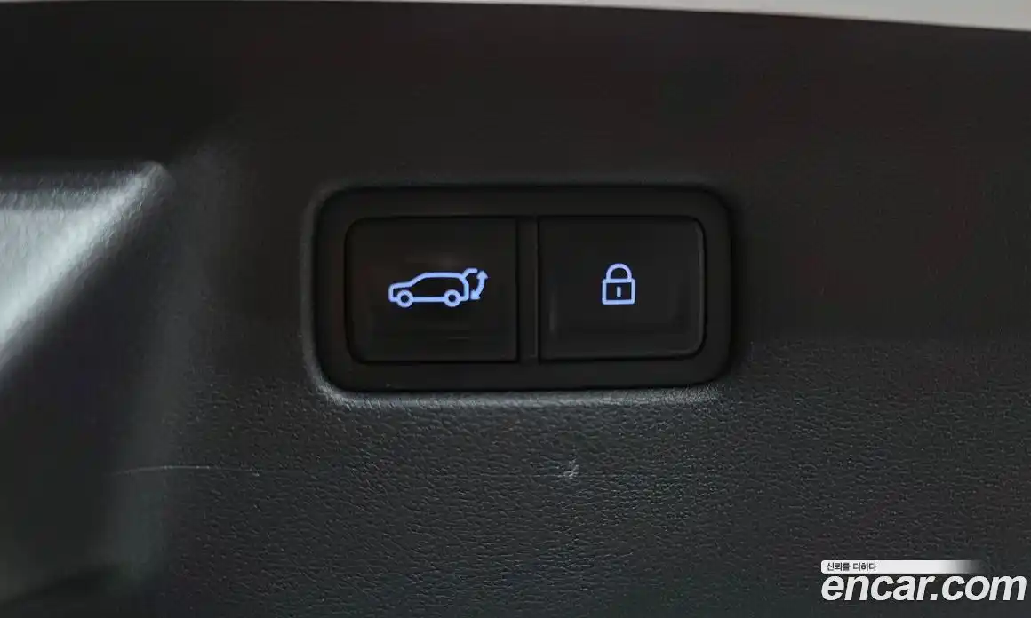 Hyundai Santa Fe 2023 2.5 гидро в Москве № 126389, фото 19
