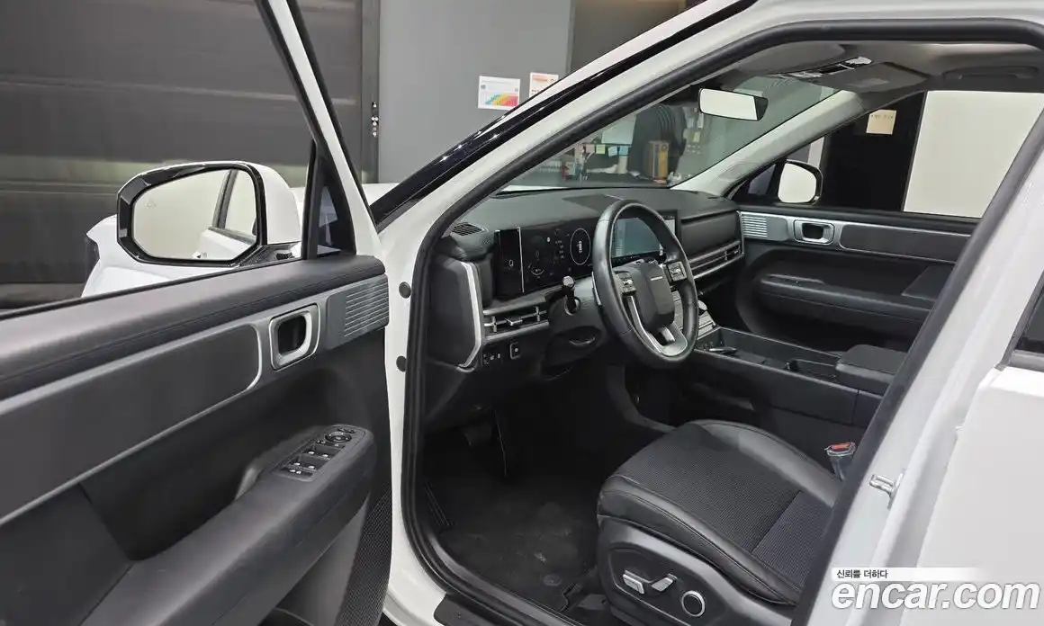 Hyundai Santa Fe 2023 2.5 гидро в Москве № 126389, фото 10