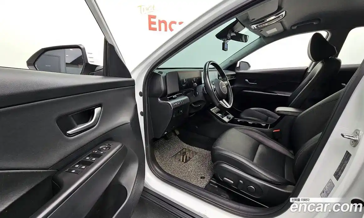 Hyundai Kona 2024 1.6 гидро в Москве, фото 10
