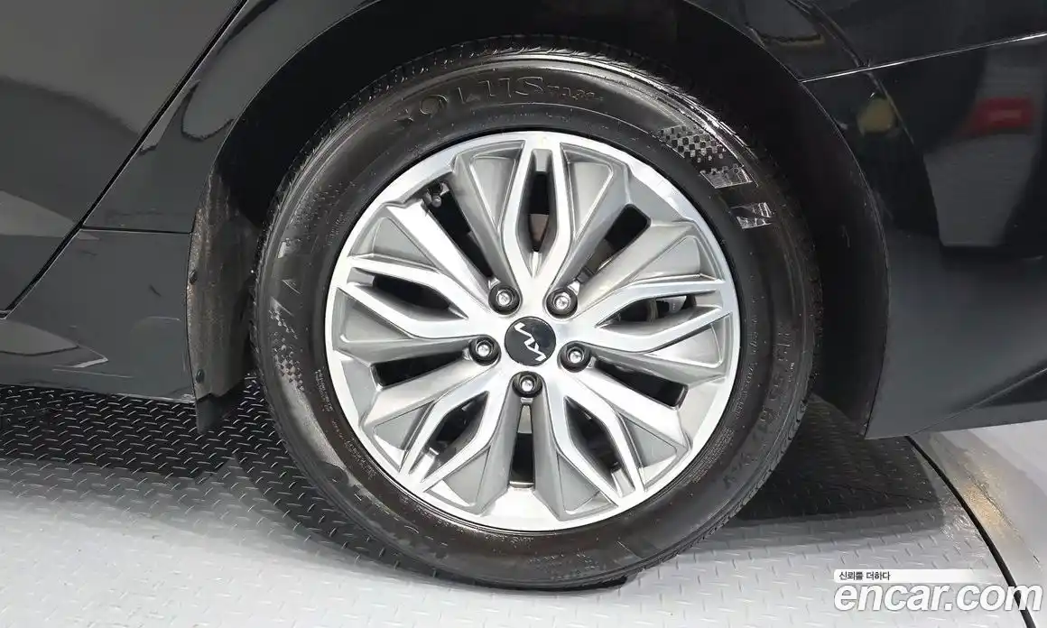 Kia K5 2023 2.0 гидро, фото 7