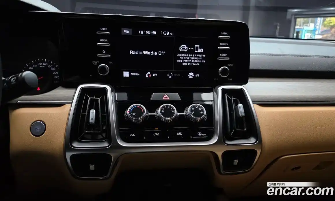 Kia Sorento 2021 2.5 гидро в Москве, фото 14