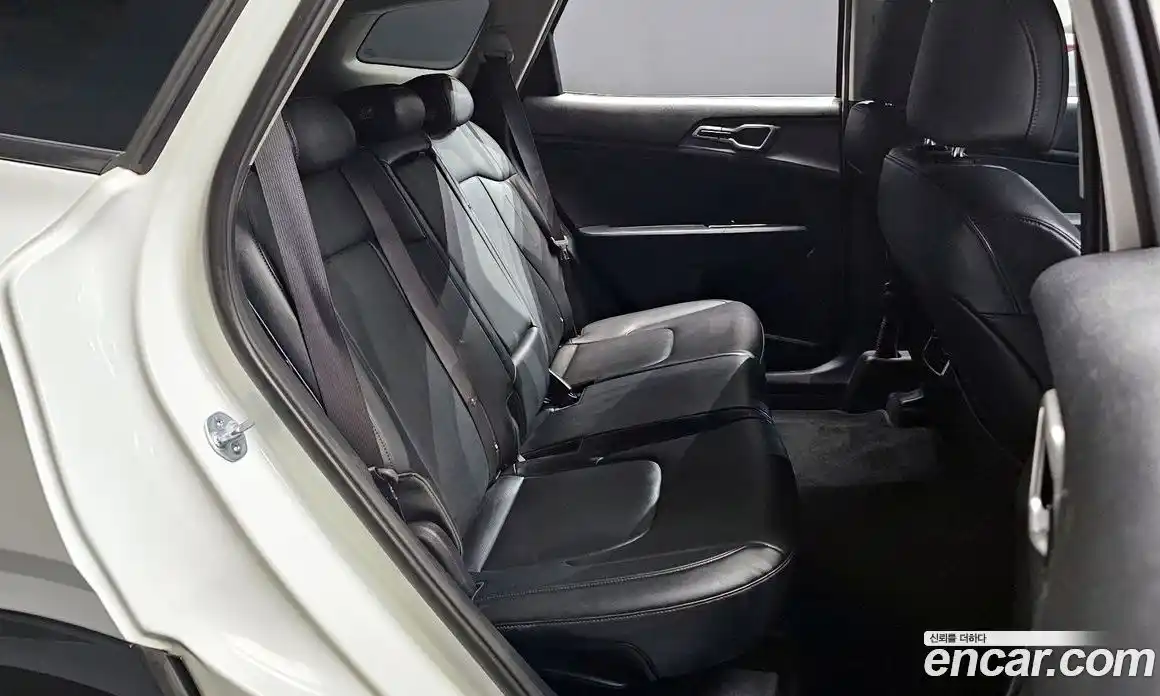 Kia Sportage 2023 2.0 гидро в Москве, фото 12