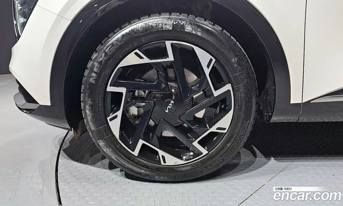 Kia Sportage 2023 2.0 гидро в Москве, фото 5