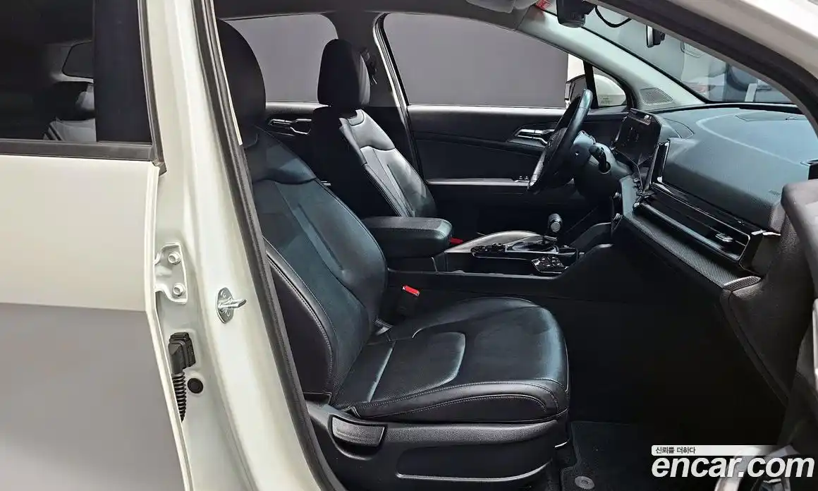 Kia Sportage 2023 2.0 гидро в Москве, фото 10