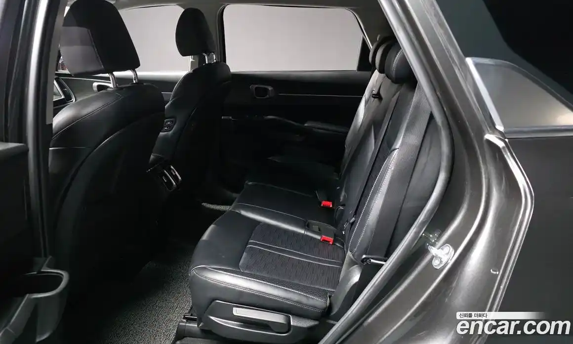Kia Sorento 2023 2.2 гидро в Москве, фото 16