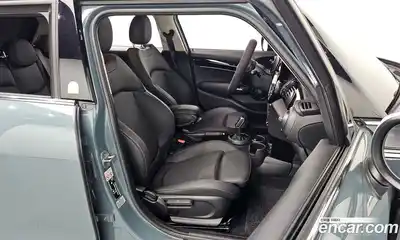 Mini Cooper 2023 2.0 гидро в Москве № 136716, миниатюра 10