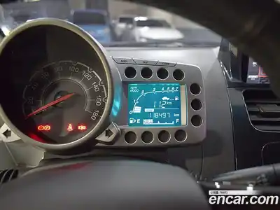 Chevrolet Spark 2011 1.0 гидро в Москве № 1402124, миниатюра 6
