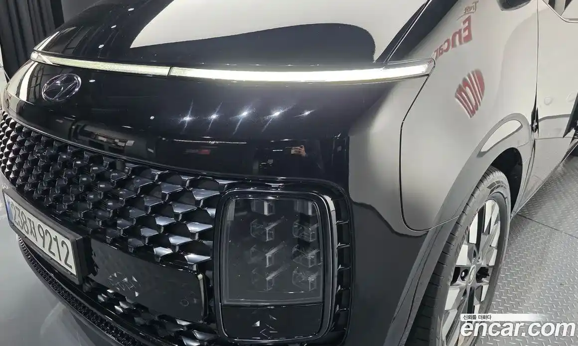 Hyundai Staria 2022 2.2 гидро в Москве № 1464825, фото 7