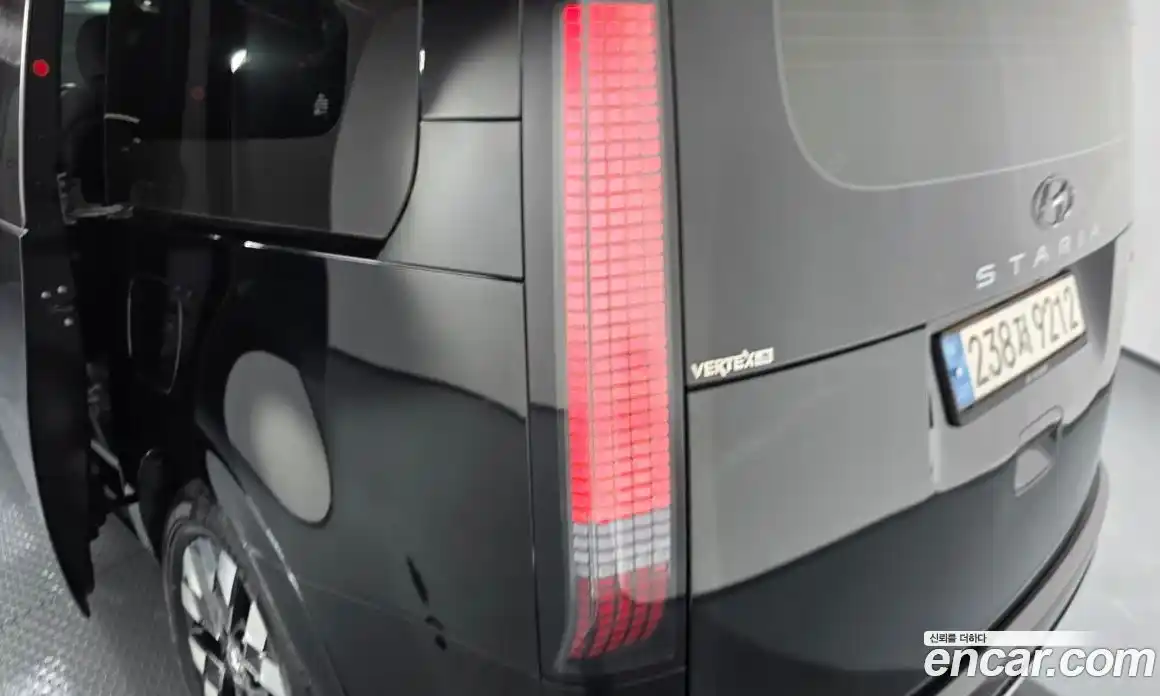 Hyundai Staria 2022 2.2 гидро в Москве № 1464825, фото 8