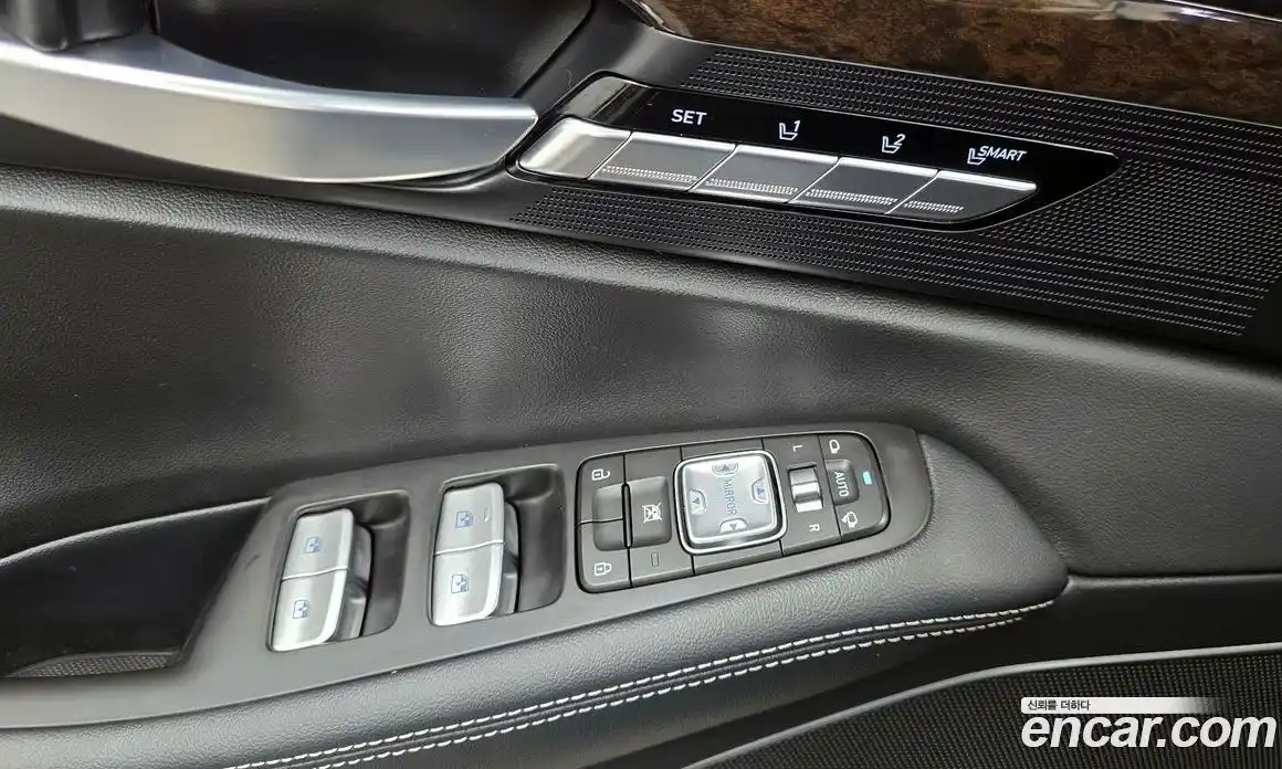 Genesis G90 2021 3.8 гидро в Москве, фото 27