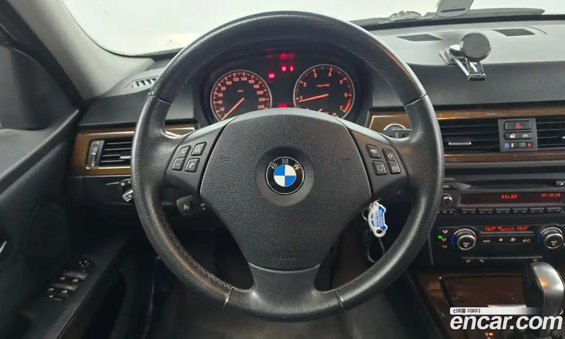 BMW 3-Series 2009 2.0 гидро в Москве, фото 13