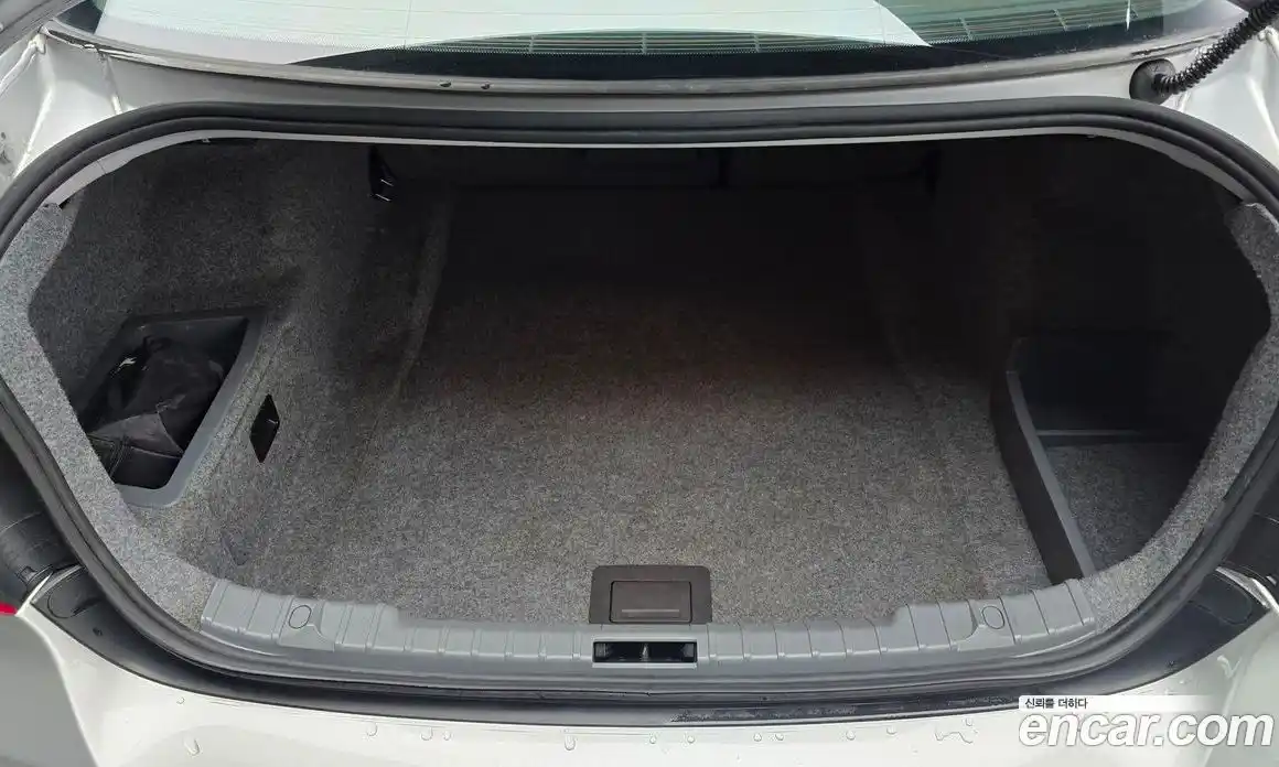 BMW 3-Series 2009 2.0 гидро в Москве, фото 20