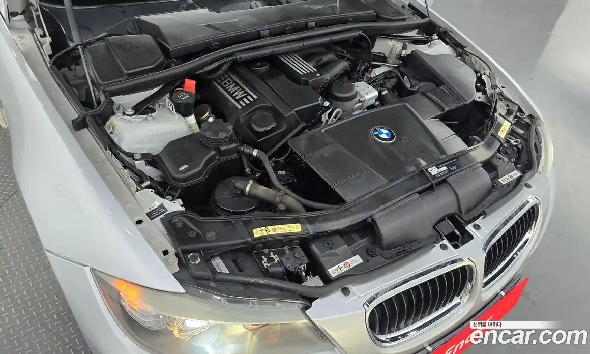 BMW 3-Series 2009 2.0 гидро в Москве, фото 6