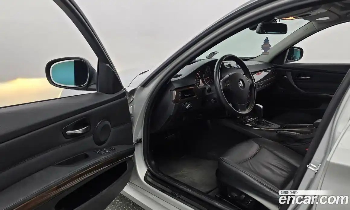 BMW 3-Series 2009 2.0 гидро в Москве, фото 10