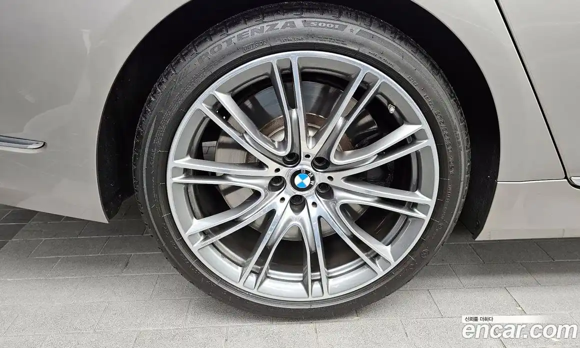 BMW 7-Series 2021 6.6 гидро в Москве, фото 5