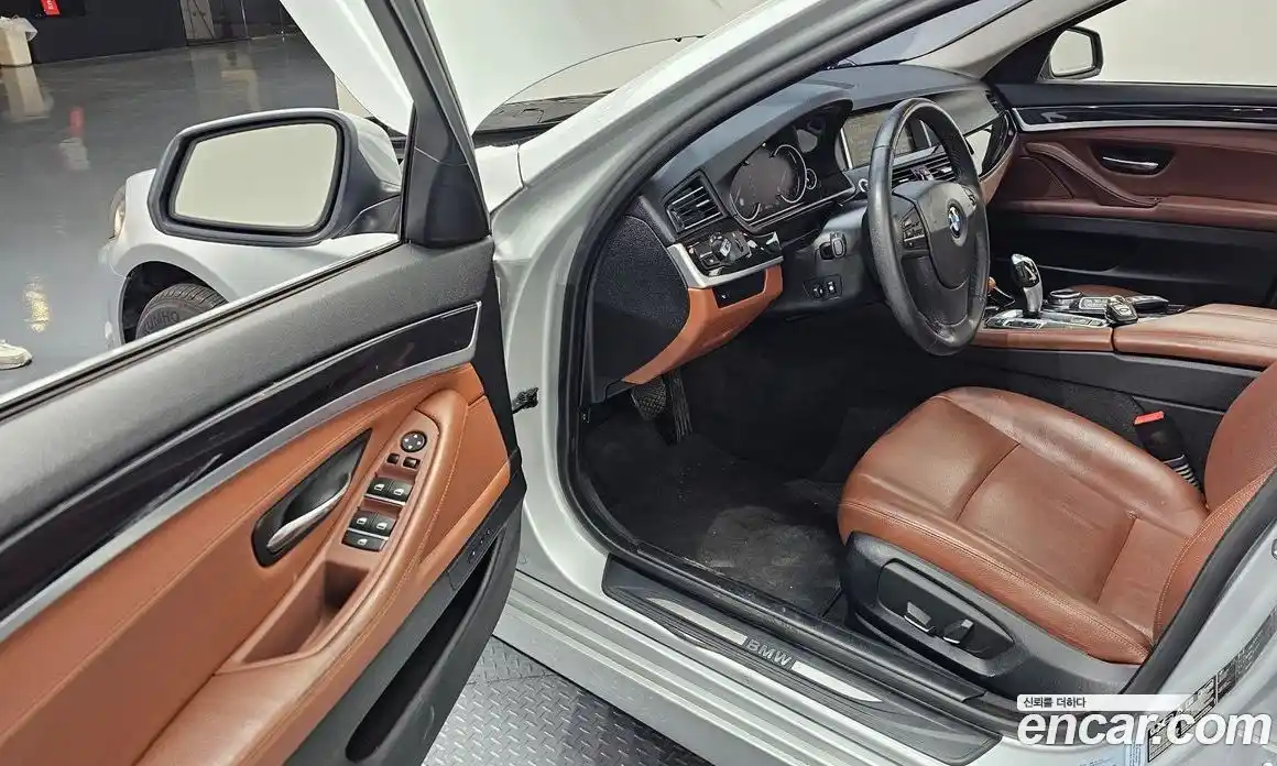 BMW 5-Series 2014 2.0 гидро в Москве, фото 11