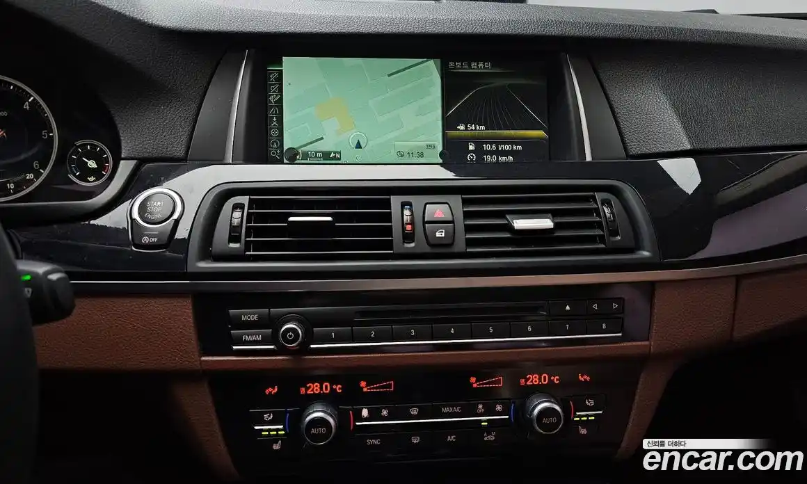 BMW 5-Series 2014 2.0 гидро в Москве, фото 14