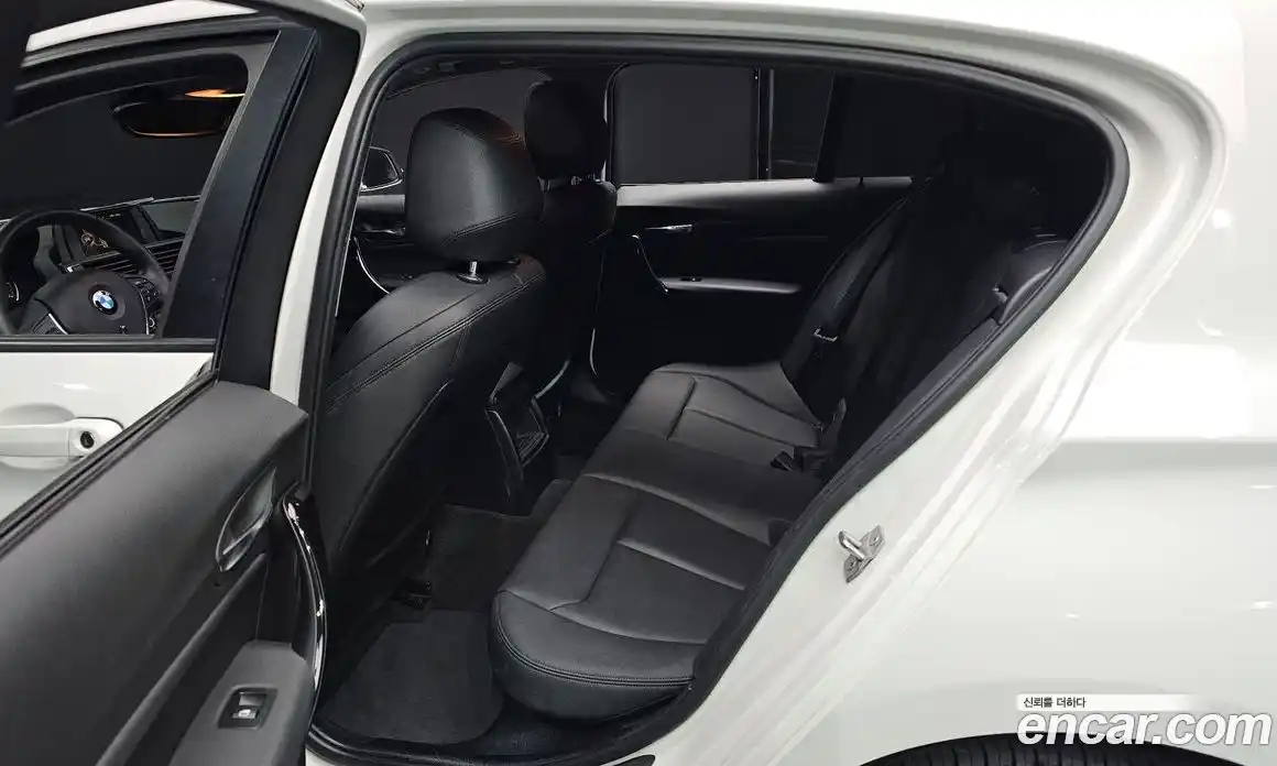 BMW 1-Series 2016 2.0 гидро в Москве, фото 12
