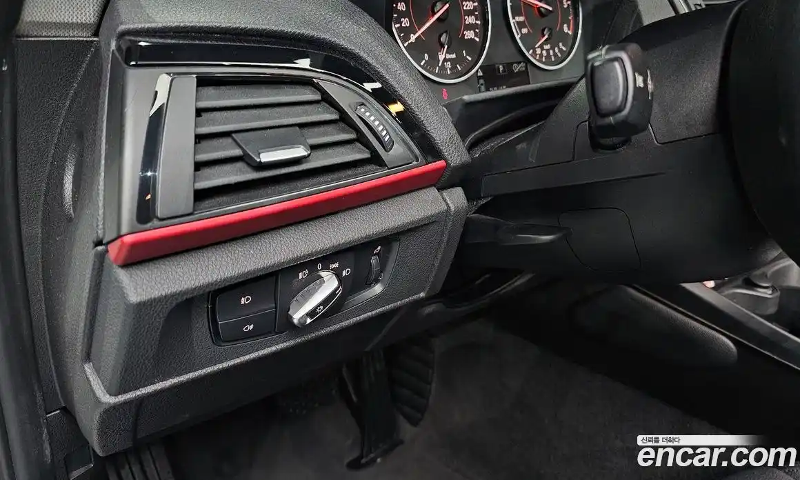 BMW 1-Series 2016 2.0 гидро в Москве, фото 18