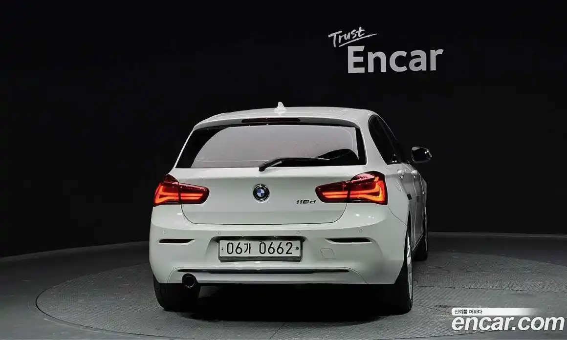 BMW 1-Series 2016 2.0 гидро в Москве, фото 4