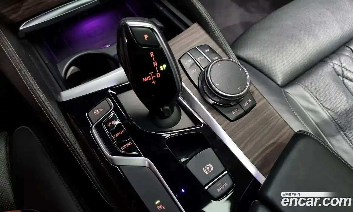 BMW 5-Series 2018 2.0 гидро в Москве № 159395, фото 9