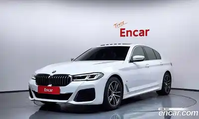 BMW 5-Series, 2022
