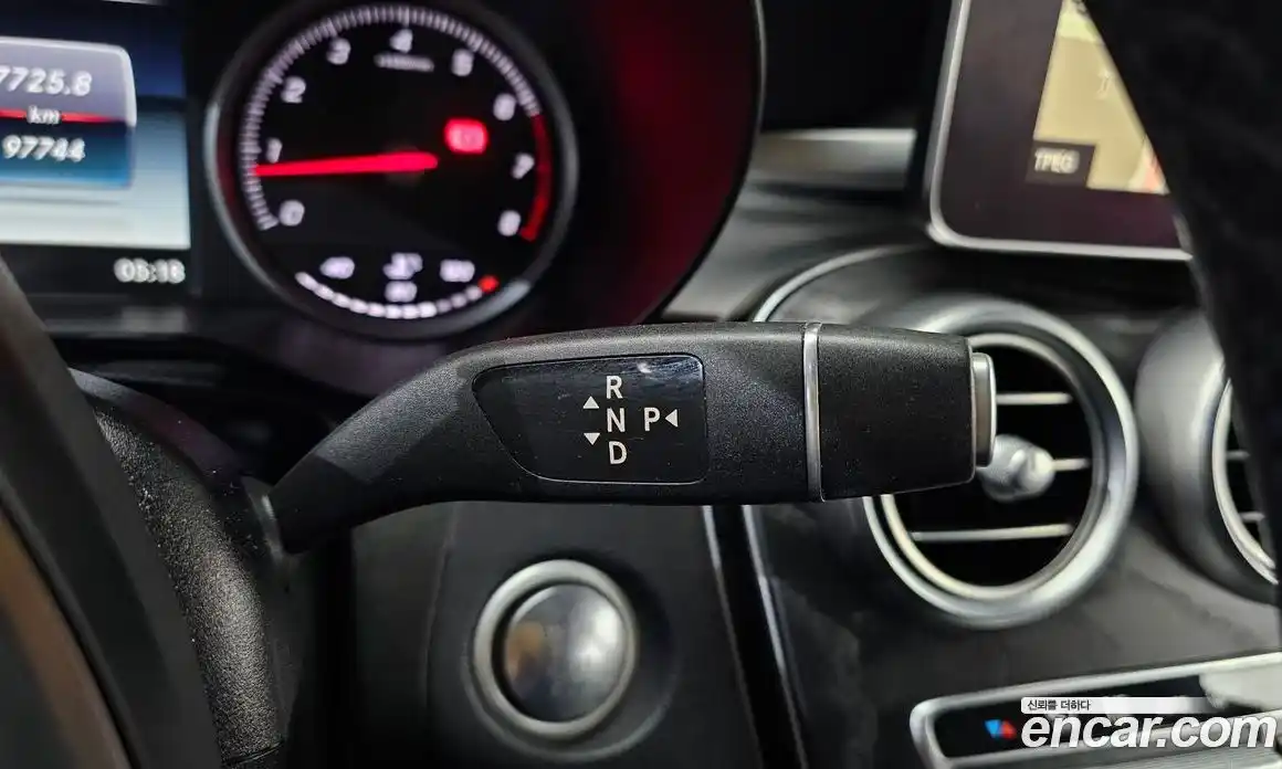 Mercedes-Benz GLC-Class 2019 2.0 гидро в Москве № 159675, фото 9