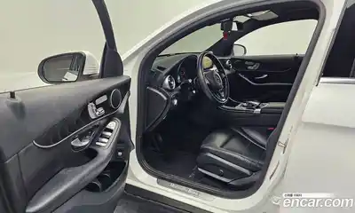 Mercedes-Benz GLC-Class 2019 2.0 гидро в Москве № 159675, миниатюра 10