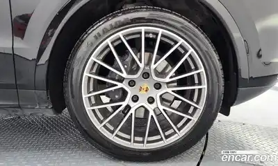 Porsche Cayenne 2022 3.0 гидро в Москве № 165513, миниатюра 4