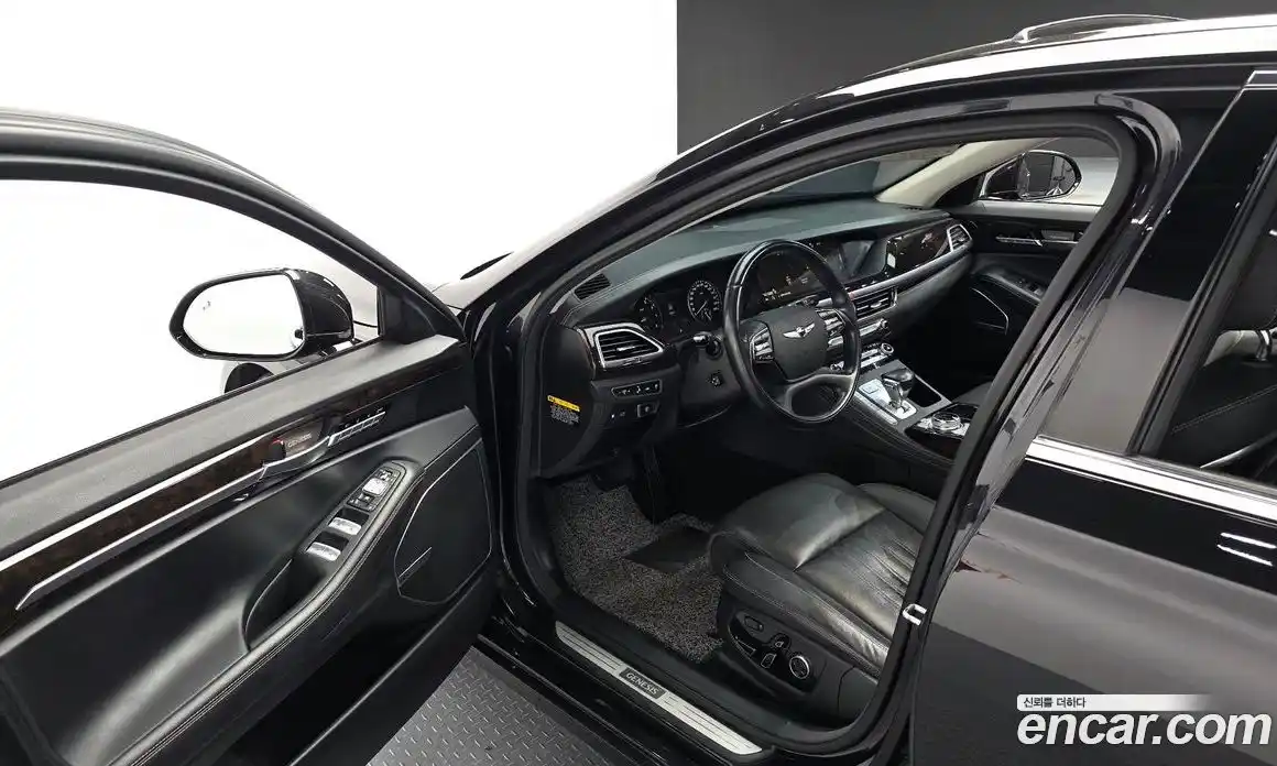 Genesis G90 2018 3.8 гидро в Москве, фото 10