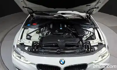 BMW 3-Series 2018 2.0 гидро в Москве № 1760952, миниатюра 6