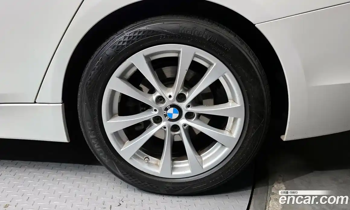 BMW 3-Series 2018 2.0 гидро в Москве № 1760952, фото 7