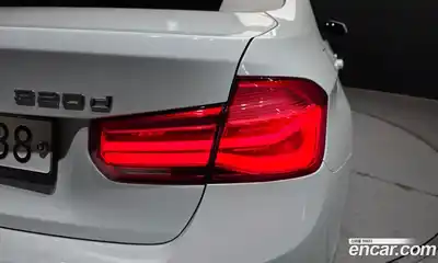 BMW 3-Series 2018 2.0 гидро в Москве № 1760952, миниатюра 9