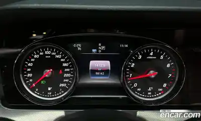 Mercedes-Benz E-Class 2019 2.0 гидро в Москве, миниатюра 8