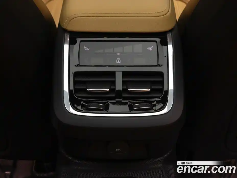 Volvo V60 2022 2.0 гидро в Москве, фото 14