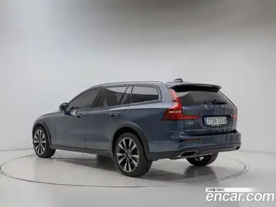 Volvo V60 2022 2.0 гидро в Москве, миниатюра 2