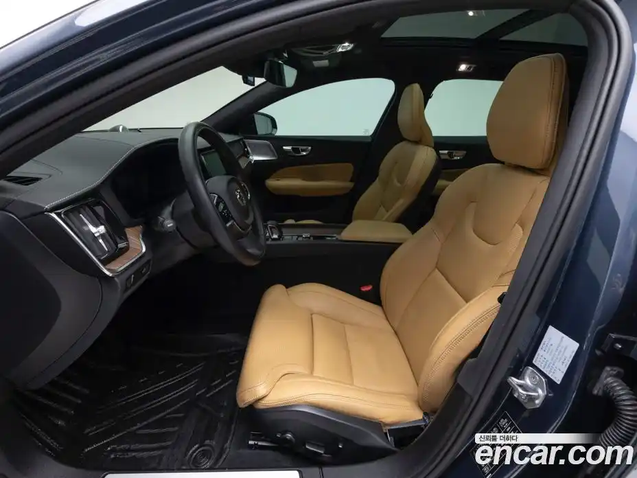 Volvo V60 2022 2.0 гидро в Москве, фото 10